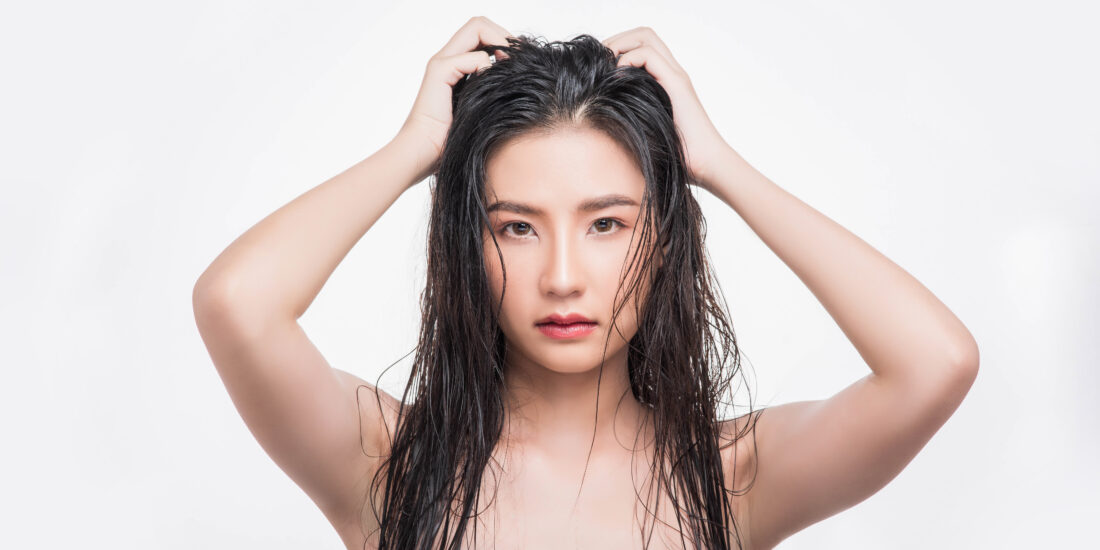 Silicone-free vs silicone hair products comparison at Niche Salon Bangkok for healthier hair choices